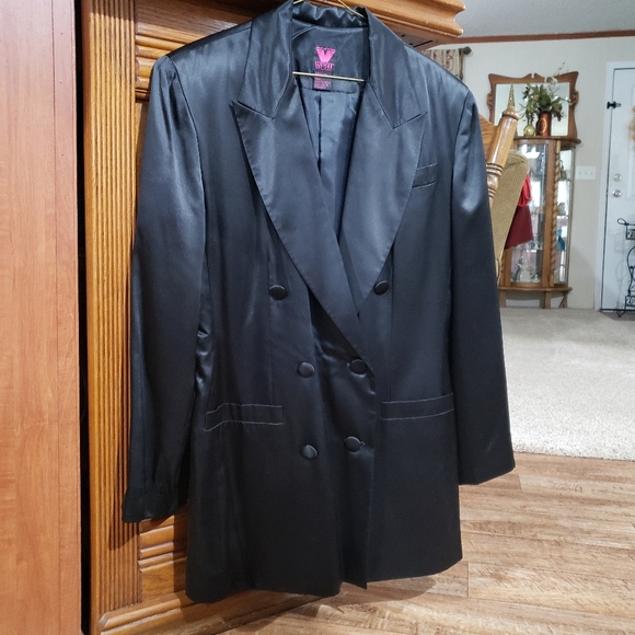 Silk Jacket - Picture 6 of 6